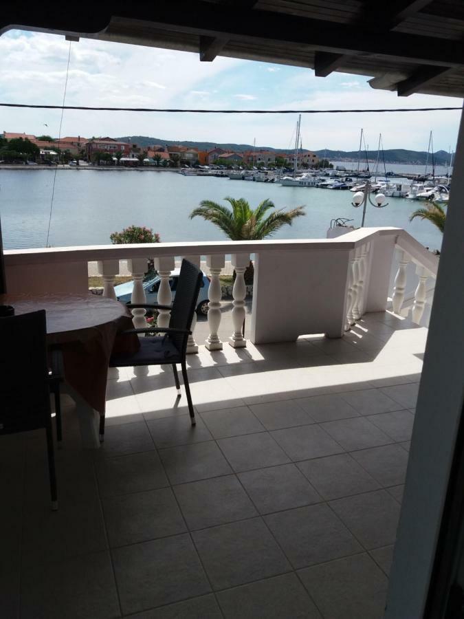 Apartmani Ana Bibinje Extérieur photo