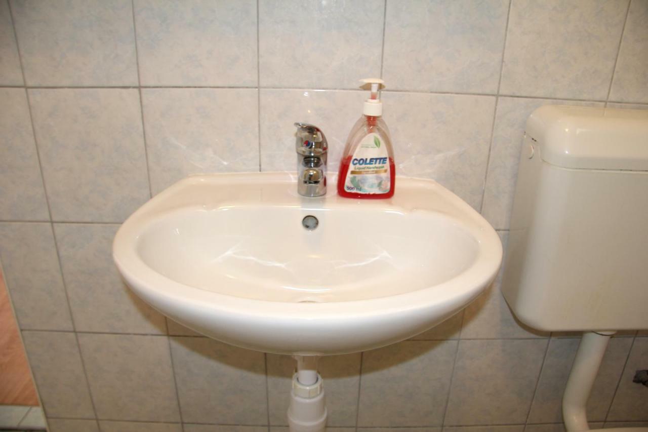 Apartmani Ana Bibinje Extérieur photo