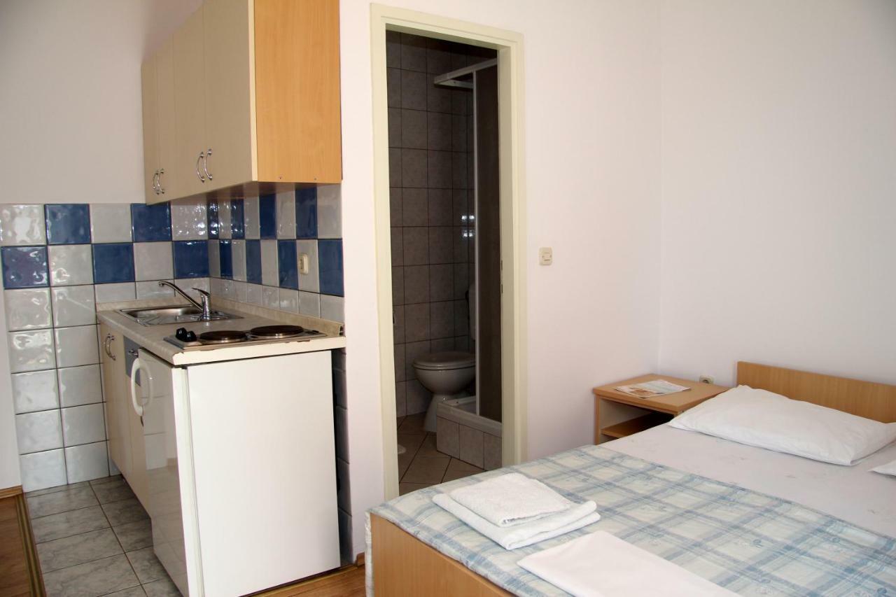 Apartmani Ana Bibinje Extérieur photo