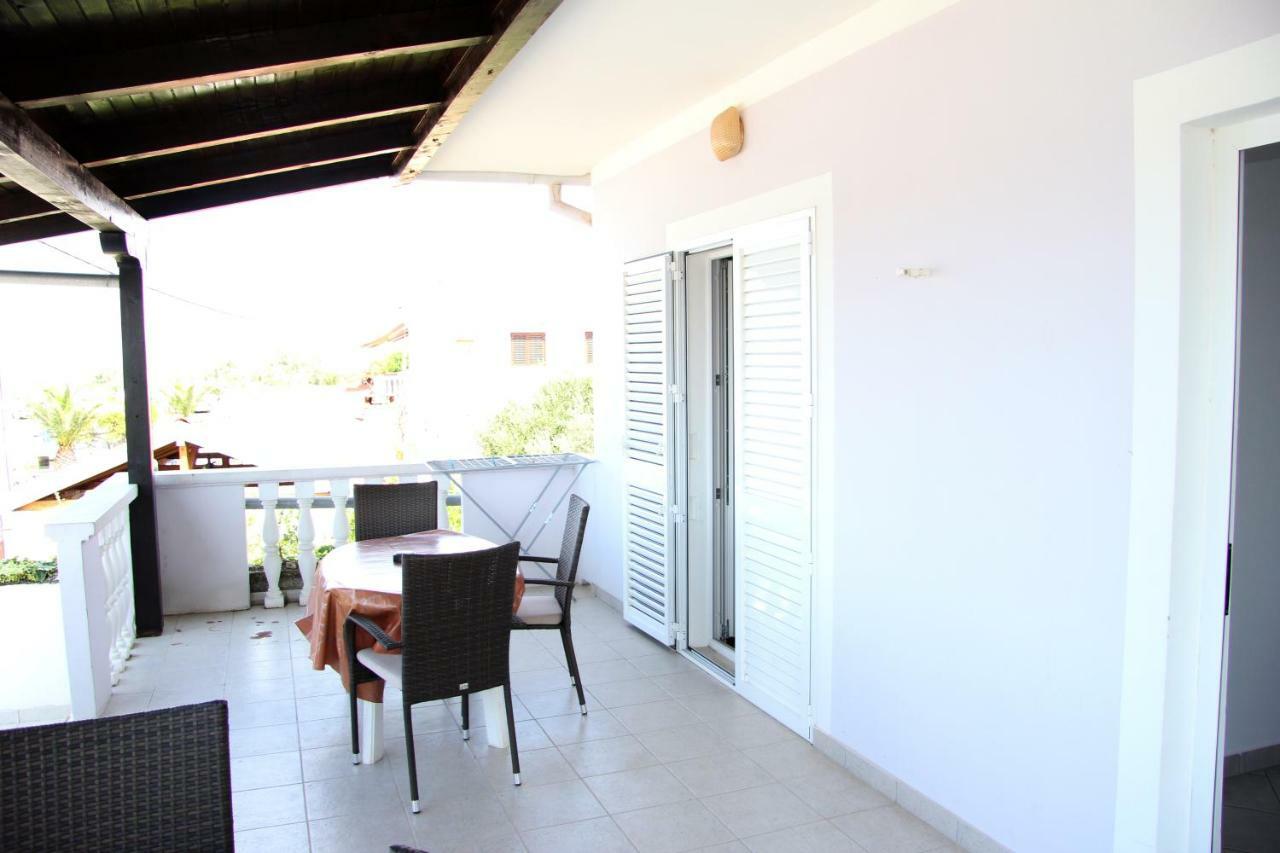 Apartmani Ana Bibinje Extérieur photo